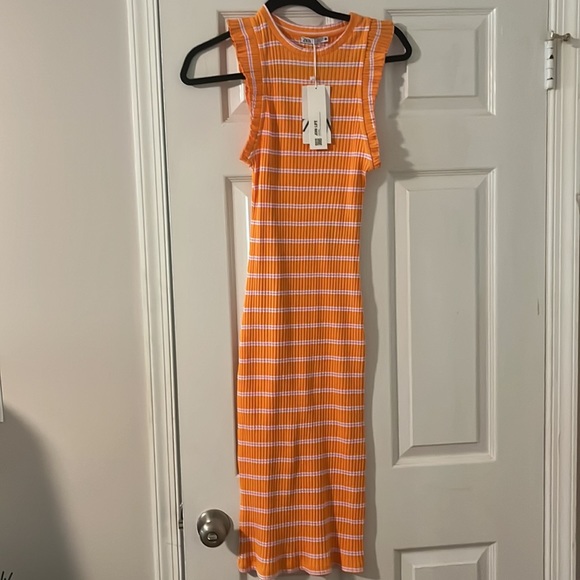 Zara Ribbed Bodycon Midi Dress Orange Striped Ruffle Cap Sleeves - Picture 5 of 6